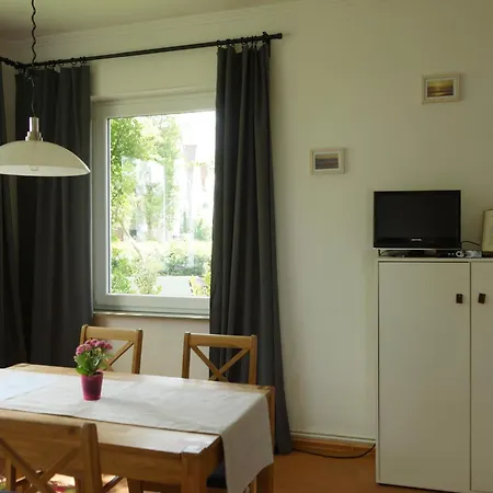 Villa Glueck Fuer Die Kleine Auszeit Oder Entdeckungstour Aurich Eksteriør billede